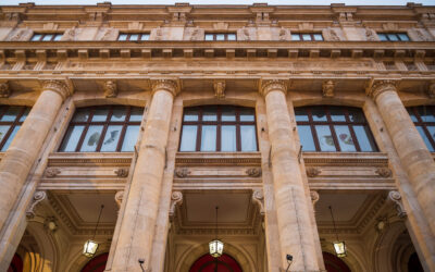 Mediacja sądowa – kiedy warto spróbować zamiast procesu?